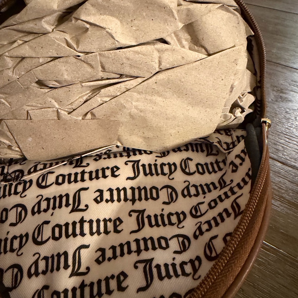 Juicy Couture Hang Around Mini Backpack Chestnut Chino Logo 11JCC5QJC-OGC NEW - Picture 7 of 7
